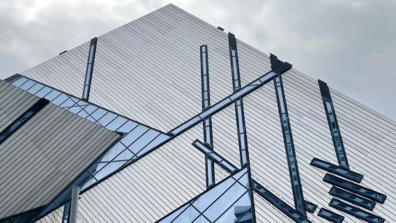 Canada + University of Toronto + The Cathedral Church of St. James Day Tour / Customizable Itinerary - Tailored Options Available