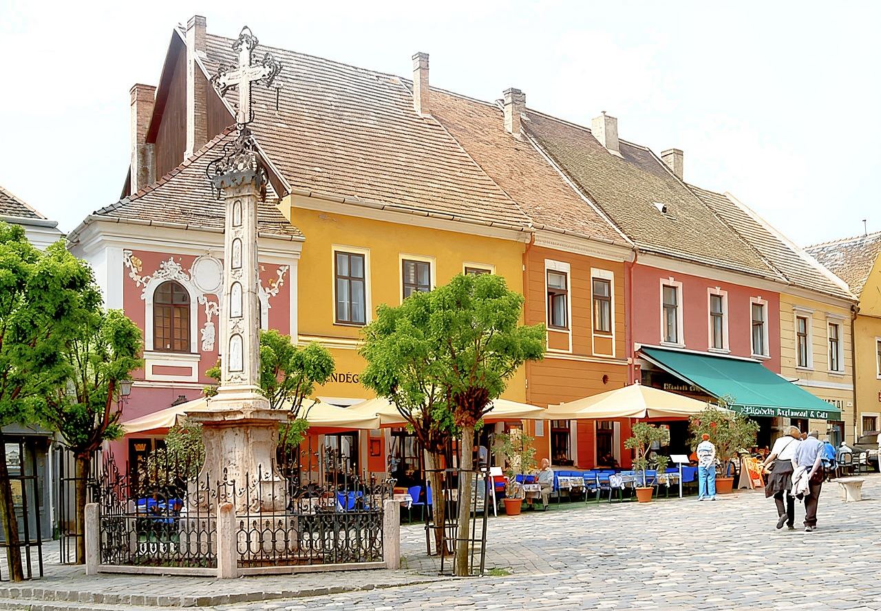 Hungary Buda Castle + Fisherman's Bastion + Matthias Church + Szentendre private charter 1-day tour