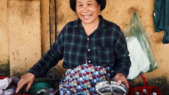 ทัวร์ส่วนตัวชิมอาหารริมถนนคนเดินฮอยอัน