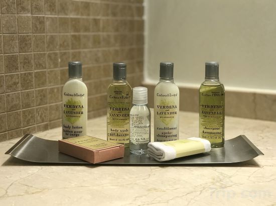 DoubleTree by Hilton La Torre Golf & Spa Resort Room Type - PRESIDENTIAL SUITE
