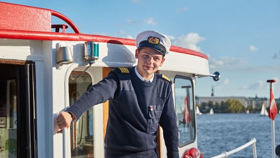 Hamburg: 1-Hour Cruise