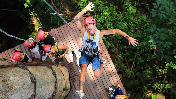 Lawatan Hari Lompat Hutan Hanuman Terbang Phuket dan Menunggang Gajah