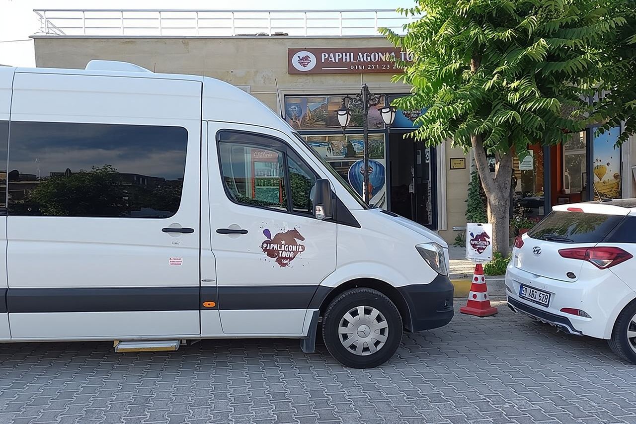 Cappadocia Red Tour (con il Museo all'aperto di Zelve e Paşabağ)