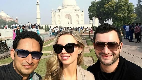 Visita guidata salta fila del Taj Mahal con accesso al mausoleo