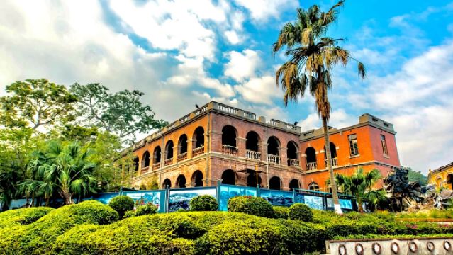 Kuil Nanputuo + lawatan sehari Gulangyu [ tiket kapal pergi-balik bernilai tinggi + perkhidmatan pemandu pelancong+ makan tengah hari]