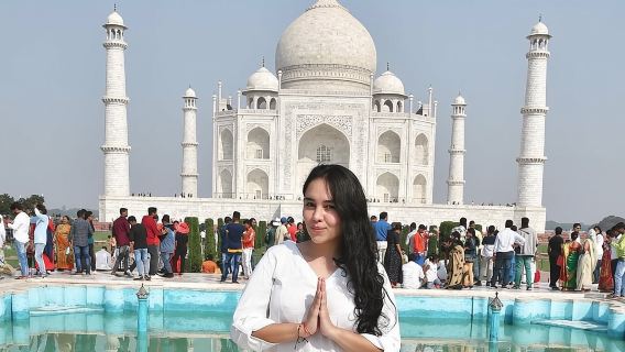 Agra: Skip-the-Line Taj Mahal & Agra Fort Private Tour