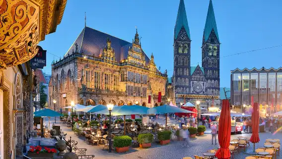 เยอรมนี + จัตุรัสตลาดเบรเมน + สวนกังหันลม + สนามกีฬาเวเซอร์ + รูปปั้นโรแลนด์ในเบรเมน