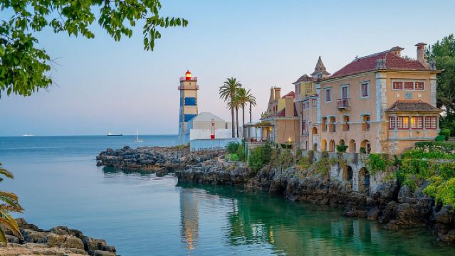 Cascais: Chuyến tham quan thành phố, Cabo da Roca và Sintra Tuk-Tuk