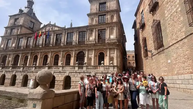 Toledo Full-Day Walking Tour with Guide from Madrid