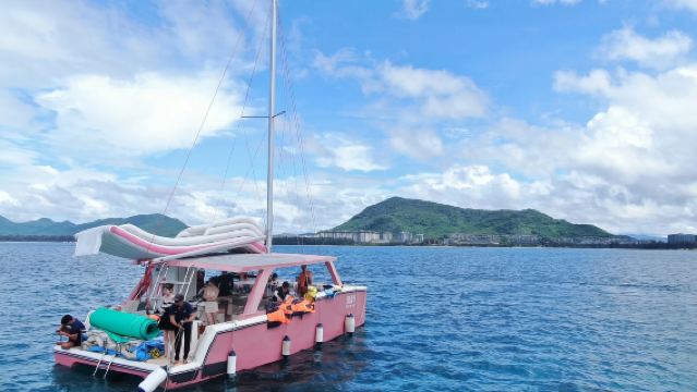 【萬寧遊艇租賃】可拼船或包船~萬寧石梅灣40尺漫海豪華網紅雙體帆出海海釣+水上娛樂