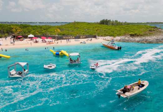 Nassau Swimming Pigs: Snorkeling, Lunch & Private Beach Club