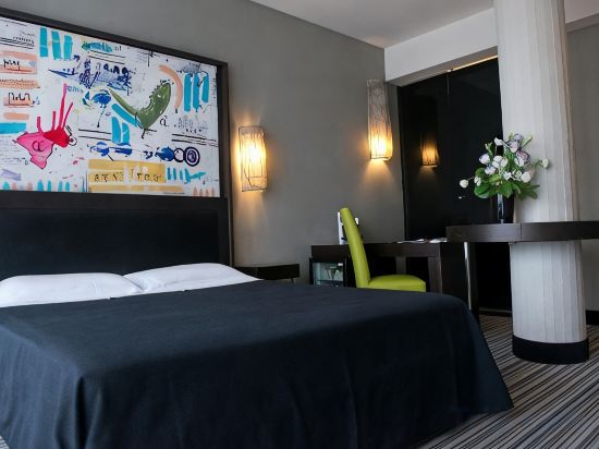 Twentyone Hotel Room Type - Triple Room
