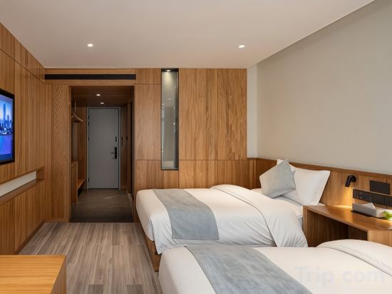 JHW Hotel Room Type - Superior 2-bed Room