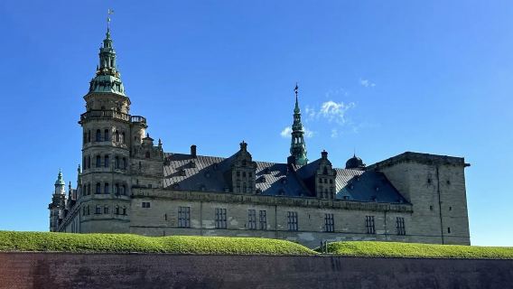 丹麥精華包車線：克倫堡/海事歷史/老街咖啡/現代藝術/造船