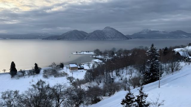日本小樽運河-小樽天狗山-船見阪-定山溪【北海道中文專車】