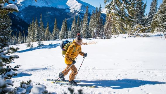 Breckenridge, CO: Lawatan Splitboarding Backcountry Berpandu