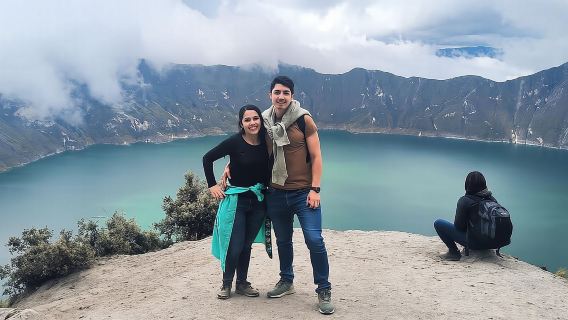 Da Baños: tour di un giorno intero alla laguna di Quilotoa con pranzo