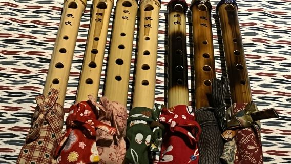 Tokio: Stäbchenhalter Flöte, Auswahl, Unterricht, Live-Aufführung