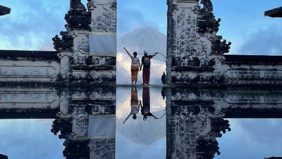 Bali Private Car Charter With English Driver