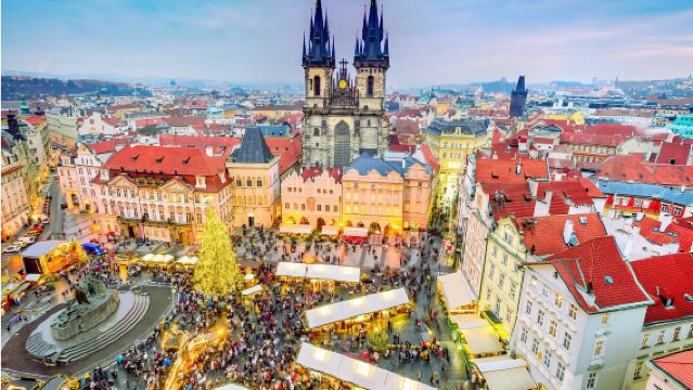 布拉格城堡＋查理大橋＋老城廣場＋會跳舞的房子＋禧年會堂