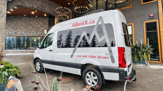 Calgary/Canmore/Banff: Lake Louise & Moraine Lake Shuttle