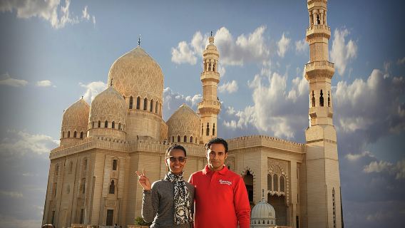 Từ Cairo: Tham quan hầm mộ Alexandria, ngọn hải đăng, thành cổ và ăn trưa