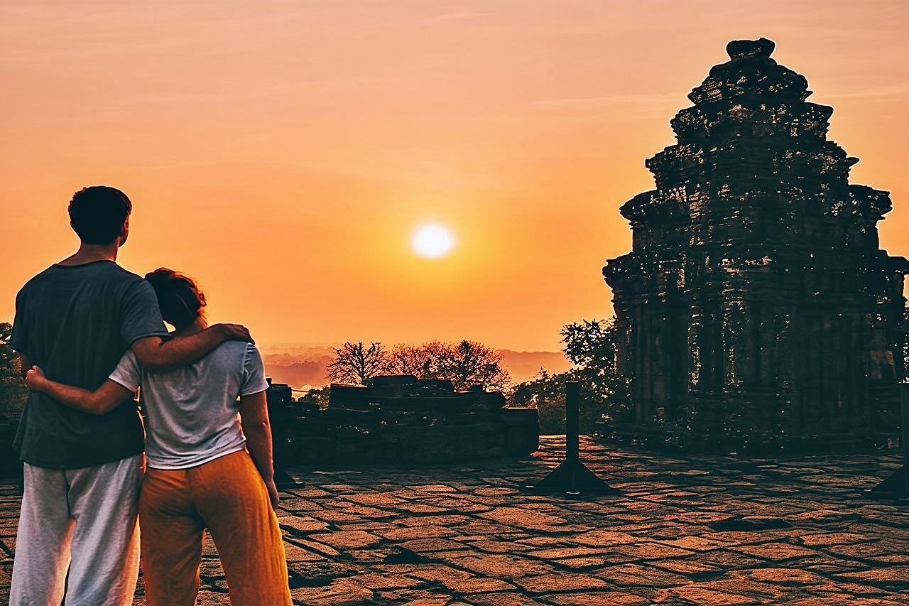 Full-Day Guided Sunset Tour of Angkor Wat