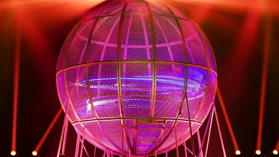 Red Theatre Beijing Acrobatic Show Tickets Official Booking