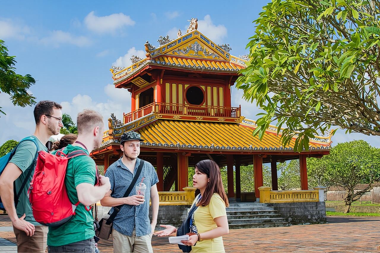 Hue Imperial City Walking Tour (Kids Half-Price)