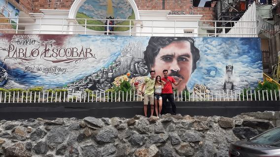 Pablo Escobar Tour : Museum, History and Beer