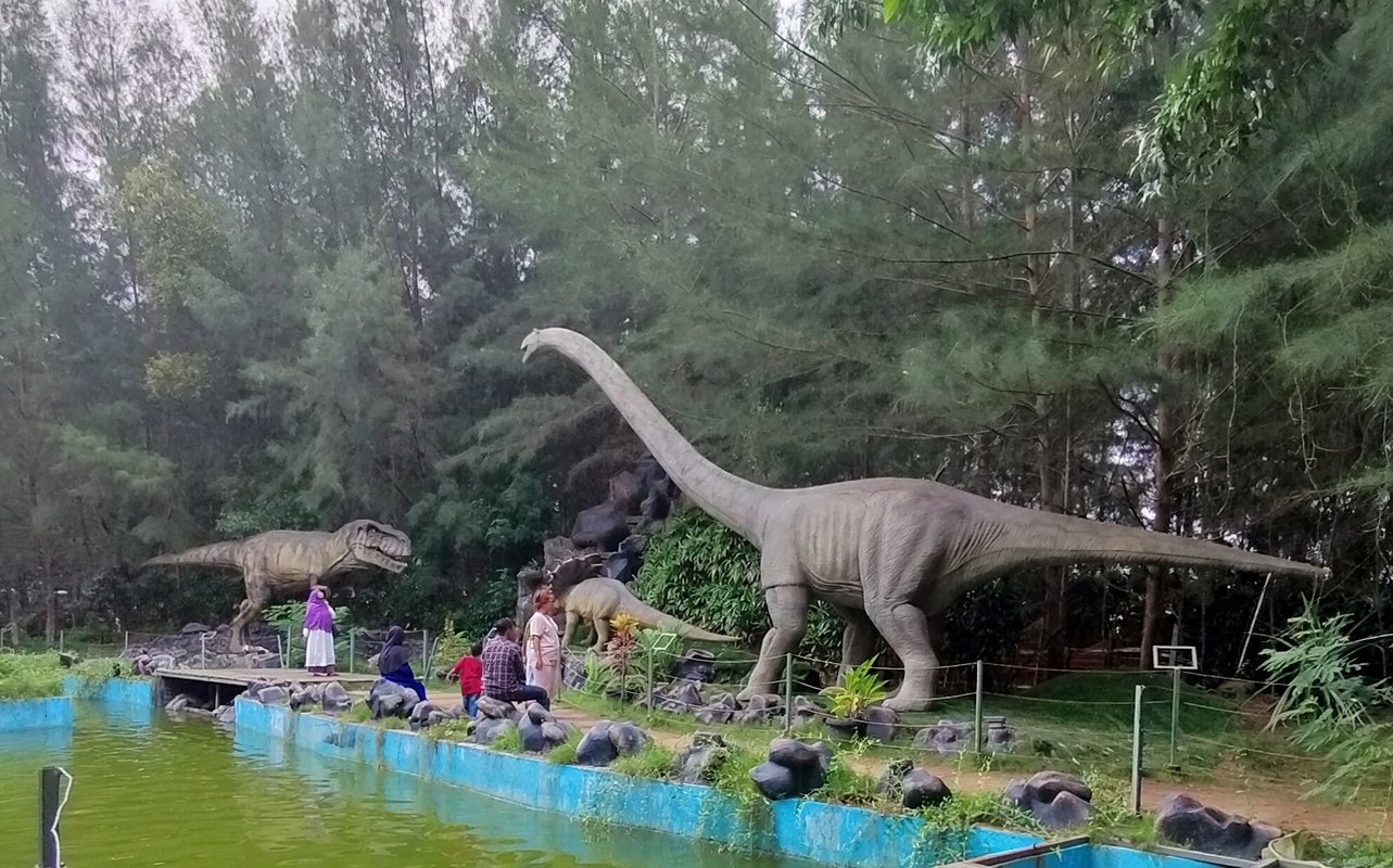 One Day Batam City and Shopping Tour with 2 Way Ferry Ticket | Indonesia