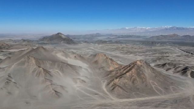 敦煌-黑獨山-大柴旦翡翠湖-格爾木一日遊