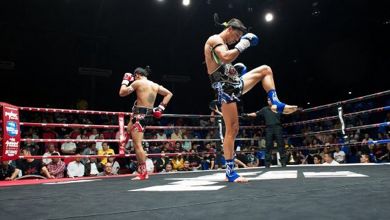 [Выбор водителя (китайский/английский язык)|Пхукет: индивидуальный трансфер/аренда автомобиля с водителем на 8 часов (Патонг + Чалонг Храм + Пхукет-таун + тайский бокс)