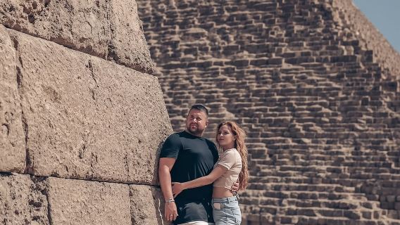 Half Day Giza Pyramids and Great Sphinx with Private Tour Guide