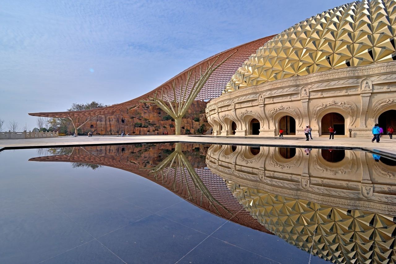 Premium small group tour | Optional English guide | Presidential Palace + Niushou Mountain Cultural Tourism Zone + Nanjing Confucius Temple + Zhan Garden