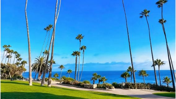 美國洛杉磯布拉德伯裡大廈+好萊塢山+布朗森峽谷海灘一日遊