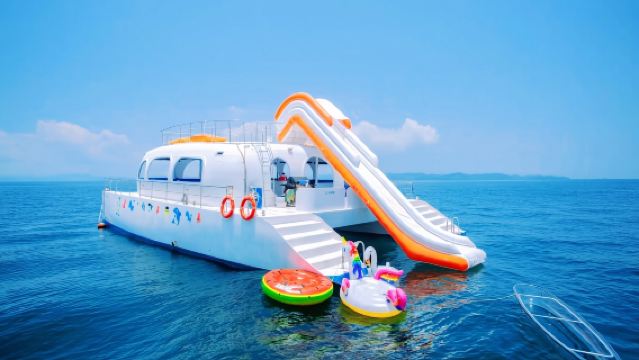 [Phuket] Lawatan Sehari Snorkeling & Melawat Dua Pulau dengan Kapal Layar Berkuasa "Ice Cream"