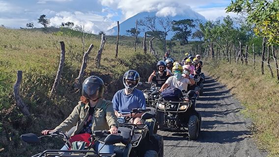 Cảng Quetzal: Chuyến Phiêu Lưu ATV Đến Núi Lửa Pacaya Có Hướng Dẫn Viên