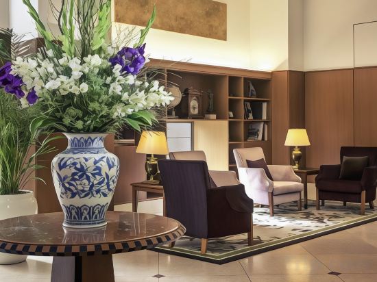 Mercure Nagoya Cypress - Tap to explore photos