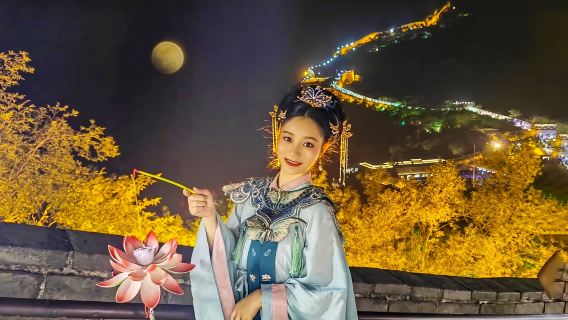 perjalanan satu hari ke Tembok Besar Beijing Badaling [Tur Malam Tembok Besar ◆ Hindari Keramaian dan Kepadatan ◆ Tersedia tur harian]