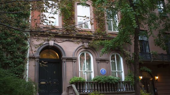 New York City: Guided Gangsters and Ghosts Walking Tour