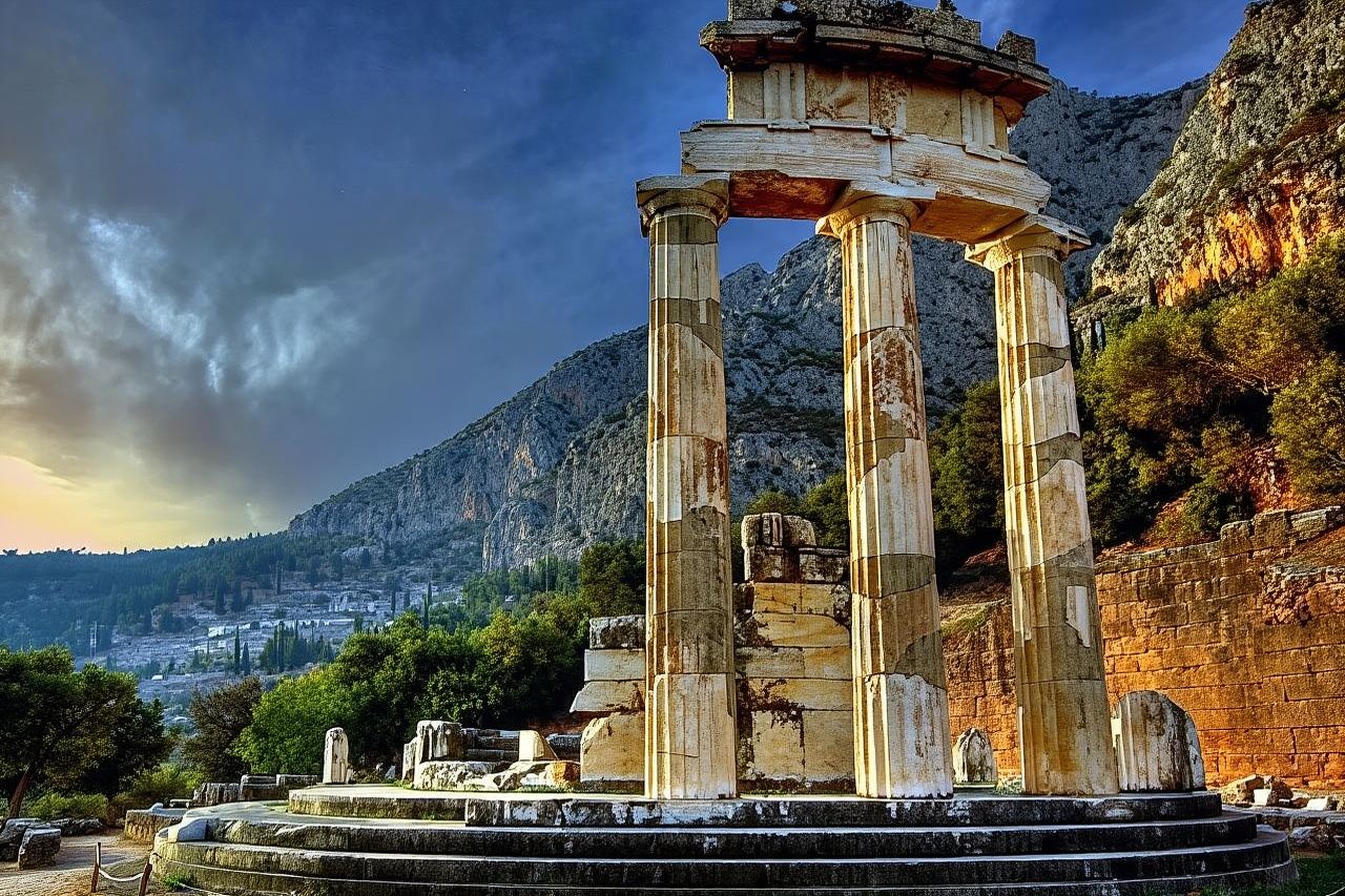 Delphi en Hosios Loukas-klooster, volledige dag privétour