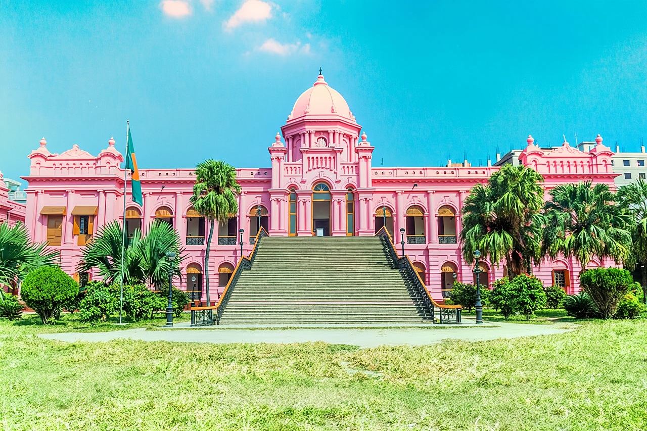 Tour privato di mezza giornata alla scoperta della storia e del patrimonio storico di Dhaka