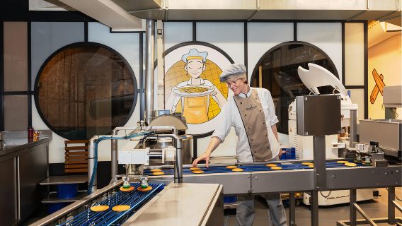 Gouda: Syrup Waffle Factory Ticket with a Waffle