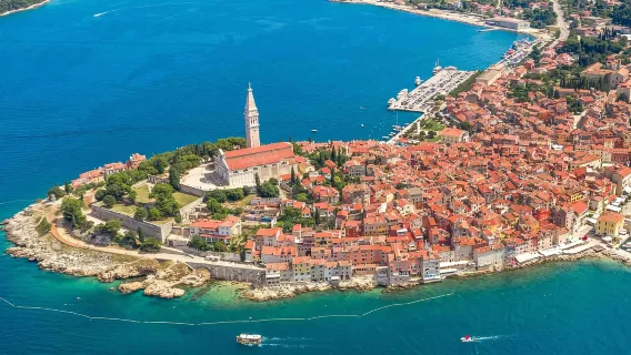 De Vrsar: visite de la baie de Lim, de la grotte des pirates et de Rovinj