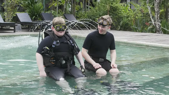 Featured tour with 1 reviews: 1-Day Discover Scuba Diving for non-diver
