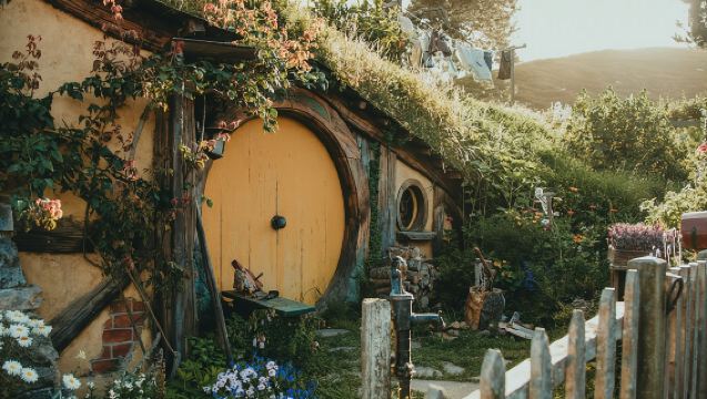 Tour giornaliero premium per piccoli gruppi a Hobbiton da Auckland