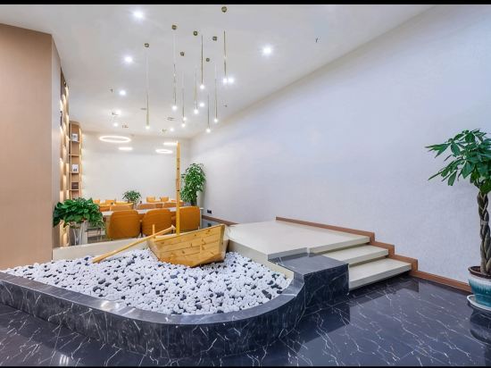 Others 5, Xingyi Qigu Bokewan Hotel (Xingyi Mall Menglecheng Branch), Qianxinan Buyei and Miao