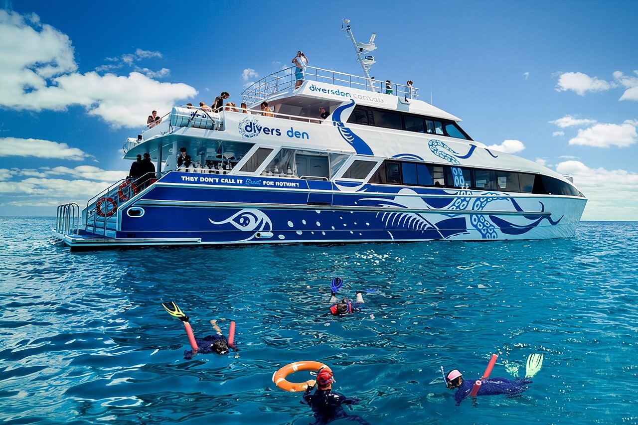 Great Barrier Reef Full Day Tour from Cairns