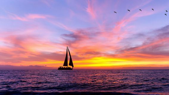 Vela al tramonto a Diamond Head